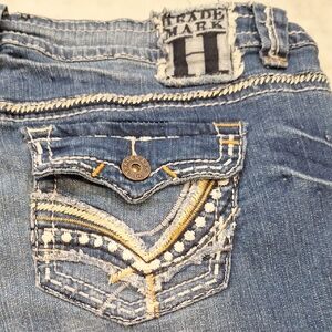 Trademark H Iconic Slim Boot cut Sz 16 Stretch Embroidered Western Cowgirl Rodeo